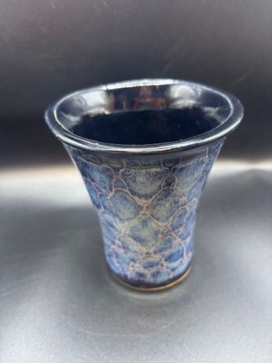 Frozen pond vase